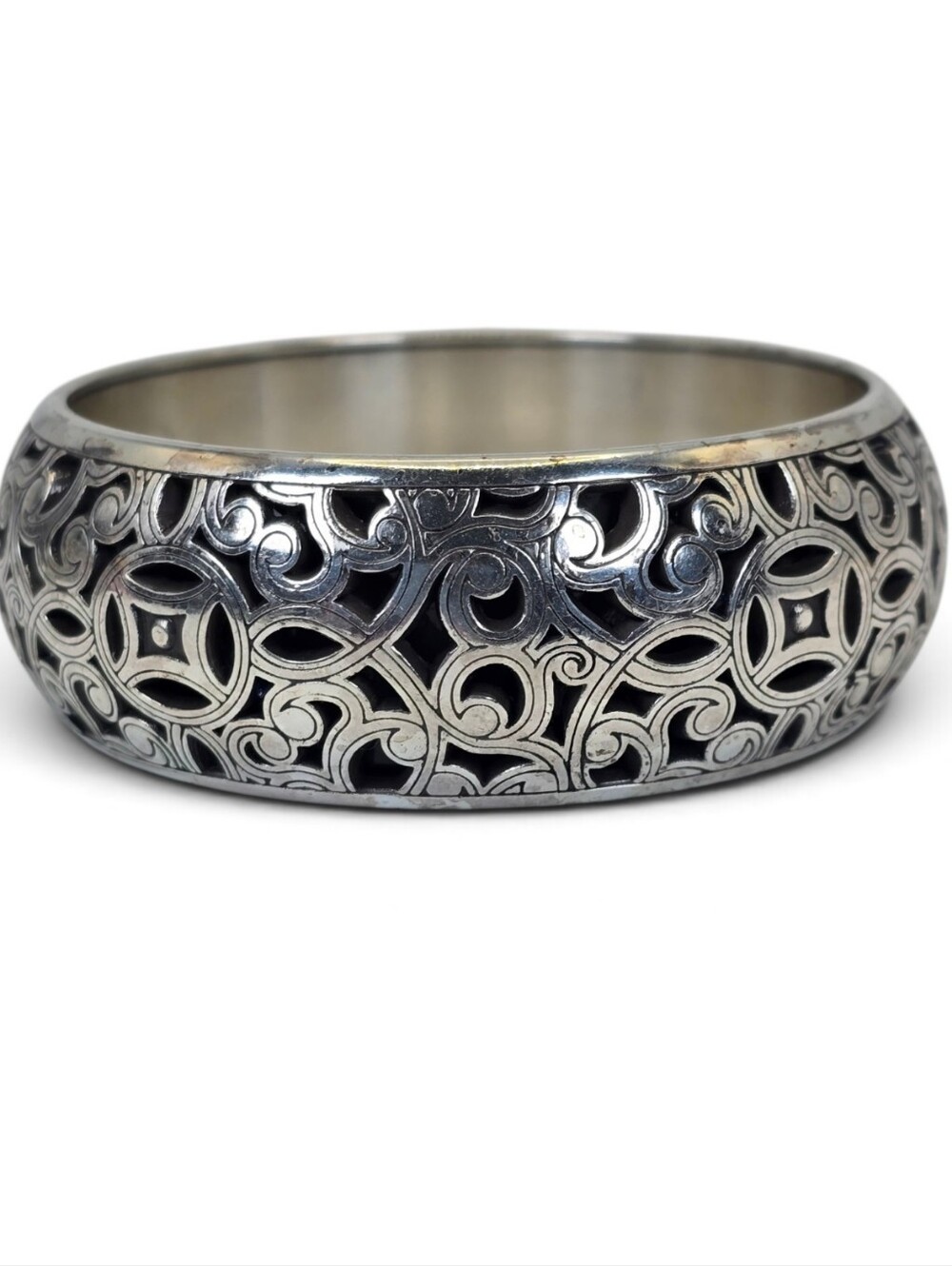 Brighton Wide Silver Tone Openwork Filigree Bangle Bracelet Signed - Picture 5 of 15